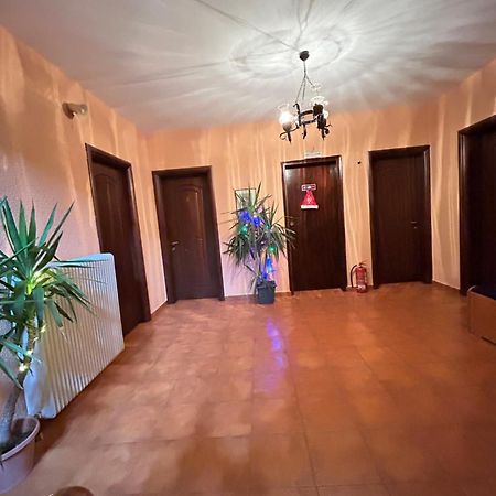 Hotel Aoos Konitsa Bagian luar foto